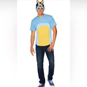 Blue and Yellow Men's T-Shirt with Hat